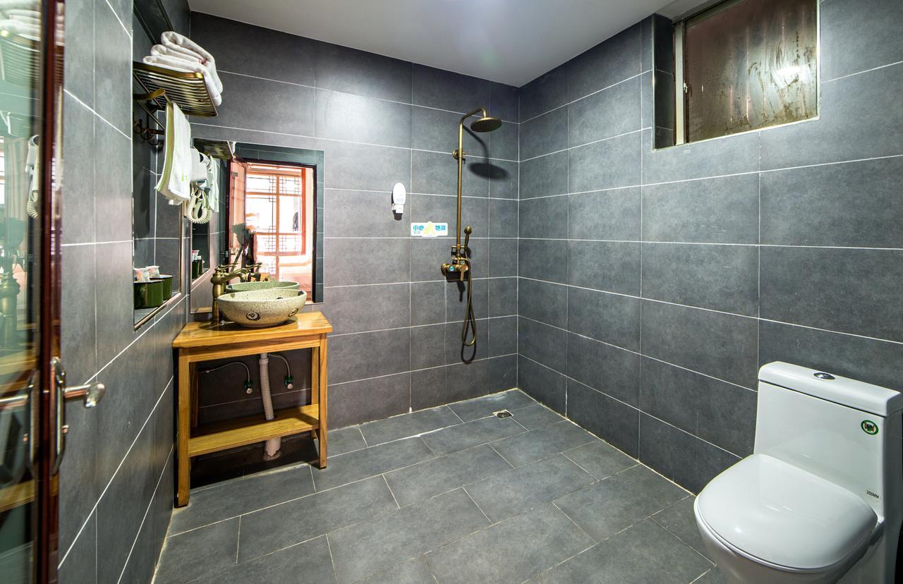 Military Theme Inn Trương Gia Giới Ngoại thất bức ảnh
