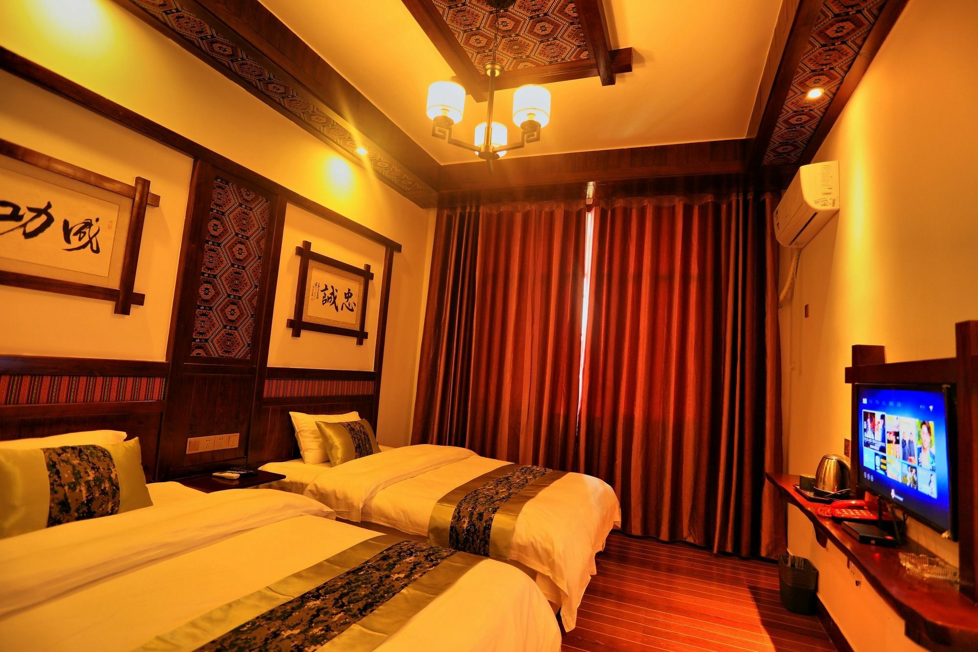 Military Theme Inn Trương Gia Giới Ngoại thất bức ảnh